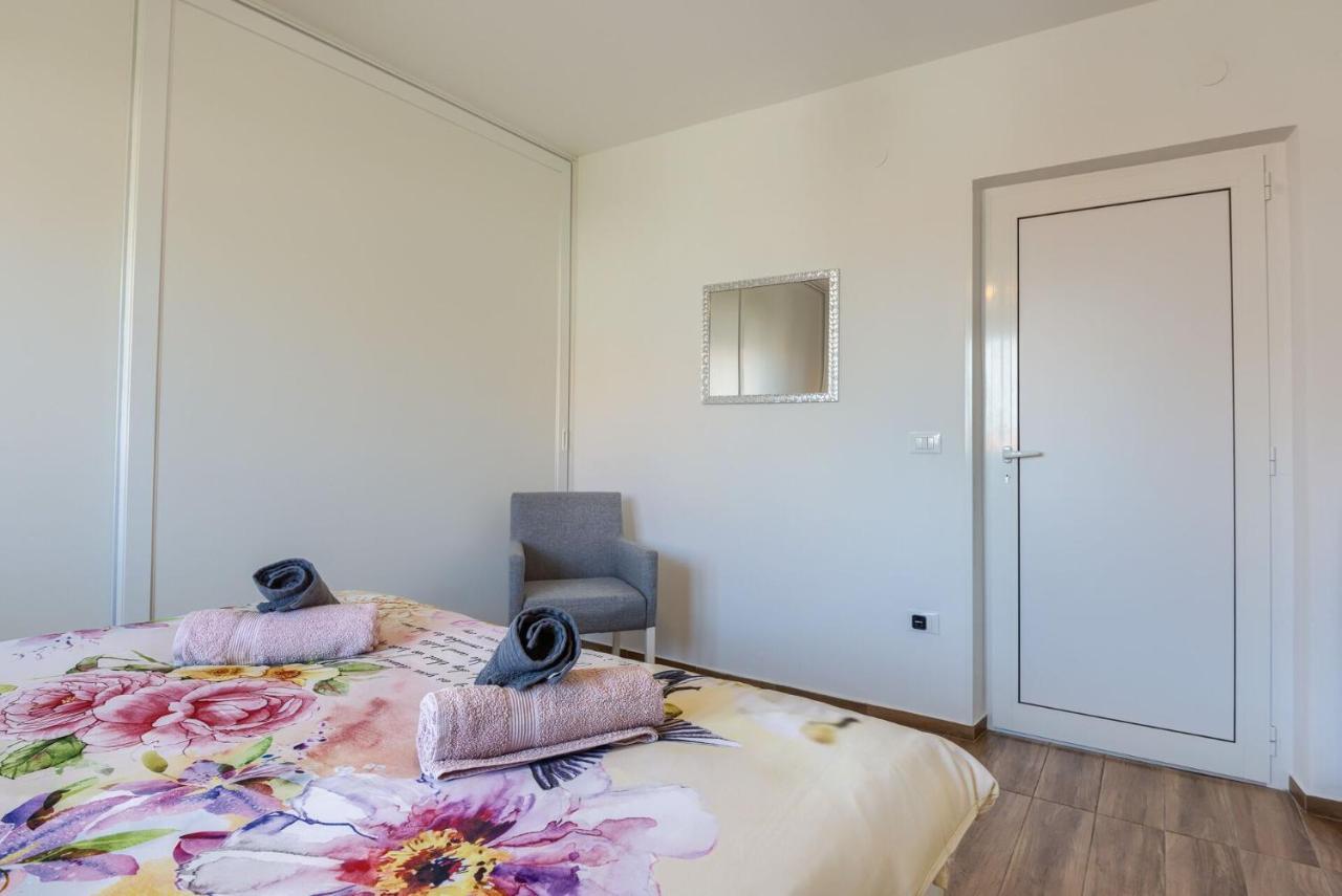 Esther Apartment Pula
