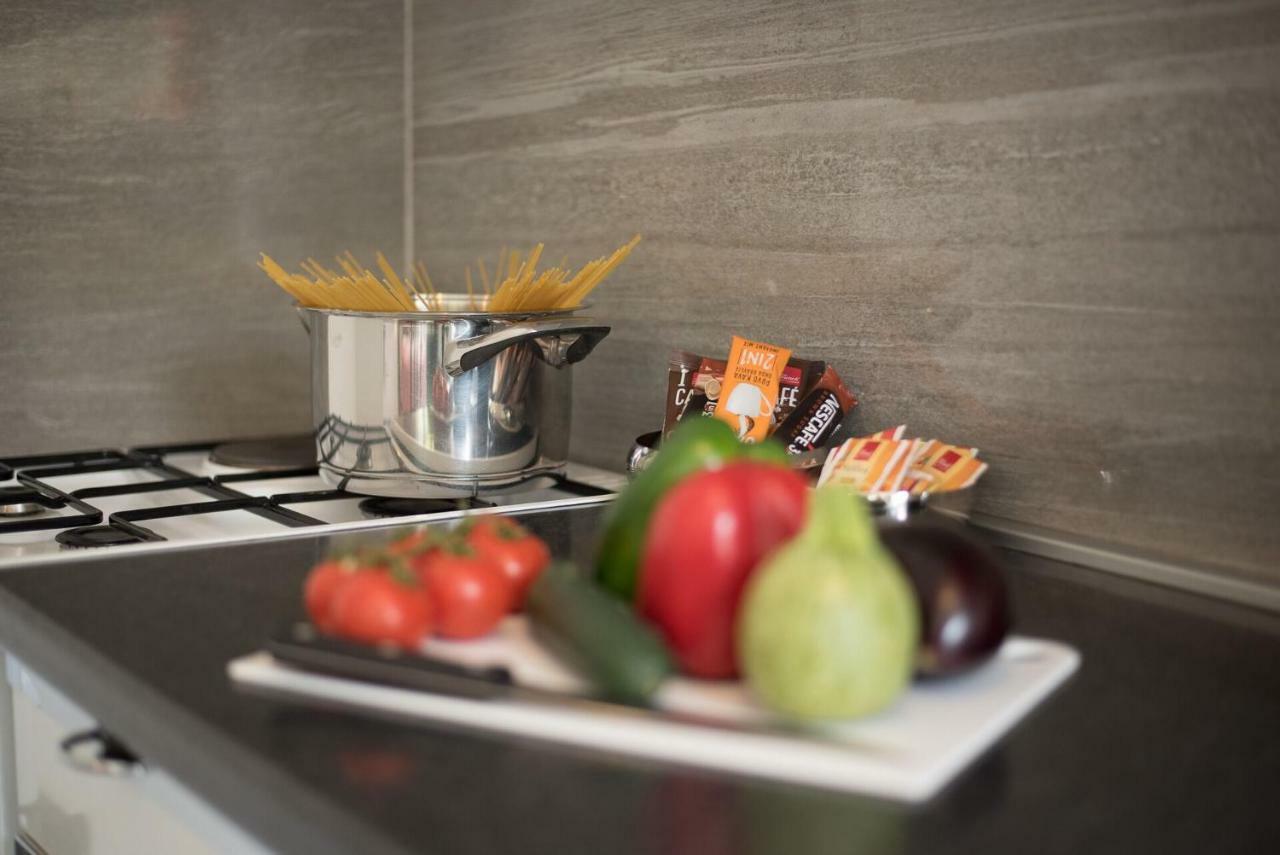 Apartament Esther